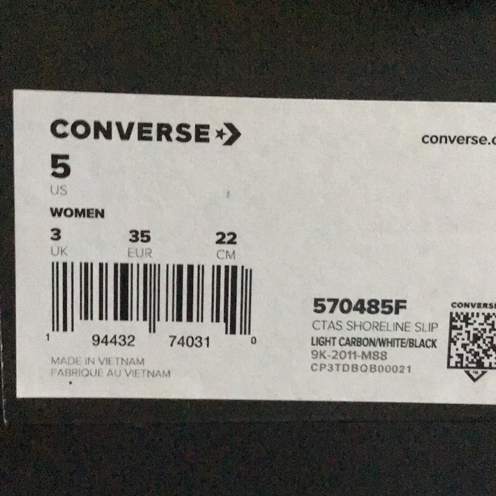 Converse - Picture 3 of 6